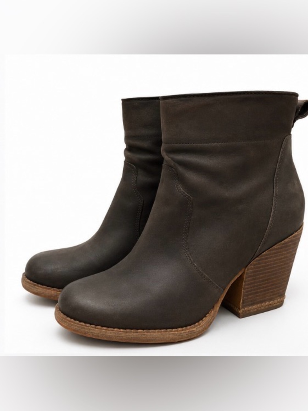 Timberland Boot Company Women’s Leather Ankle Boots|Size 9 |Excellent  condition